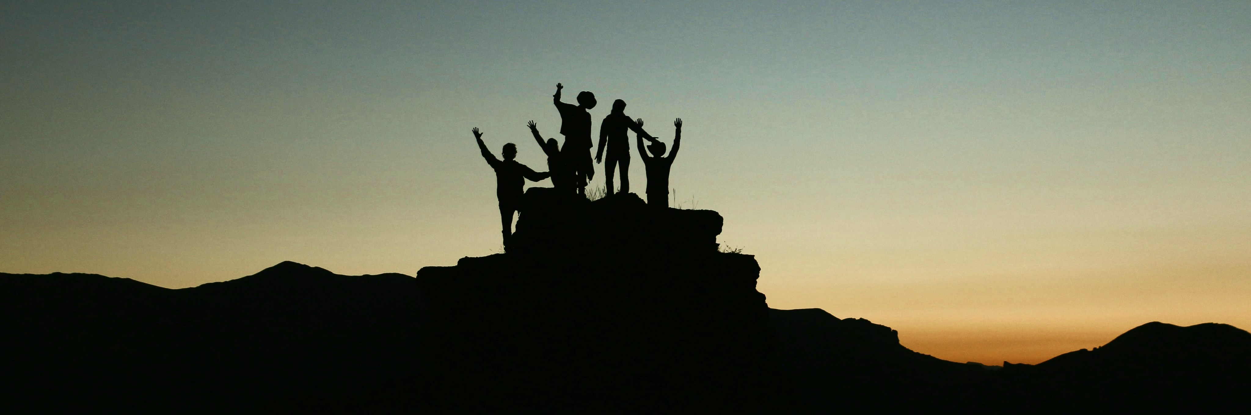 Team of the running.COACH Corporate initiative